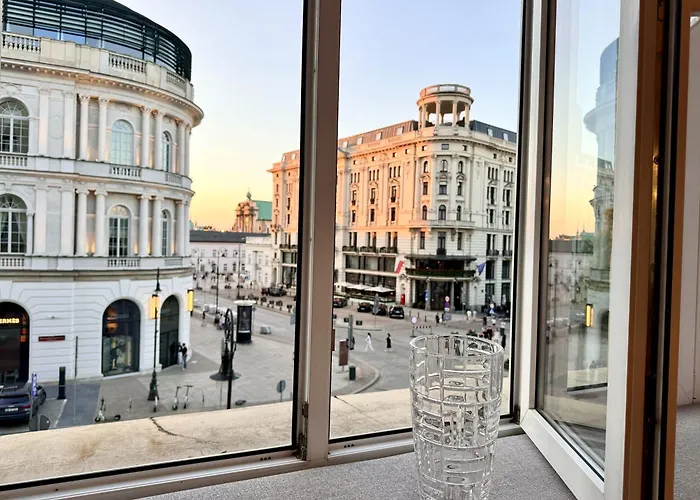 Mondrian Luxury Suites & Apartments Market Square I Warszawa